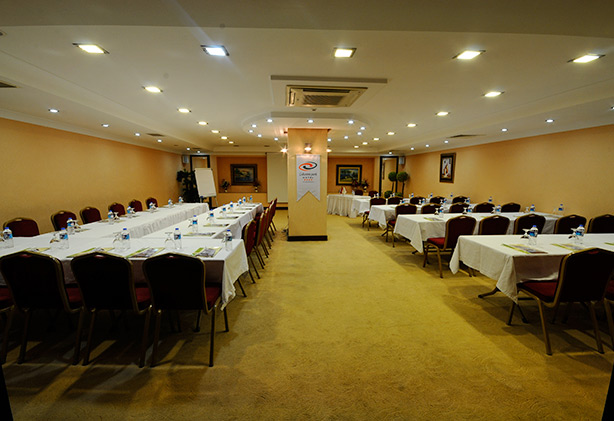 Adana Çukurova Park Hotel Toplantı Salonu